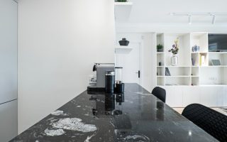 Guide complet pour créer un plan de travail en résine époxy à la fois esthétique et durable